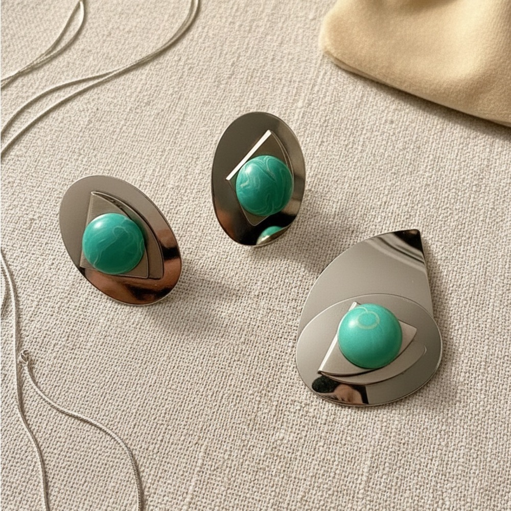 Vintage Mid-Century Modernist Brooch & Earrings Set | Silver Tone & Turquoise